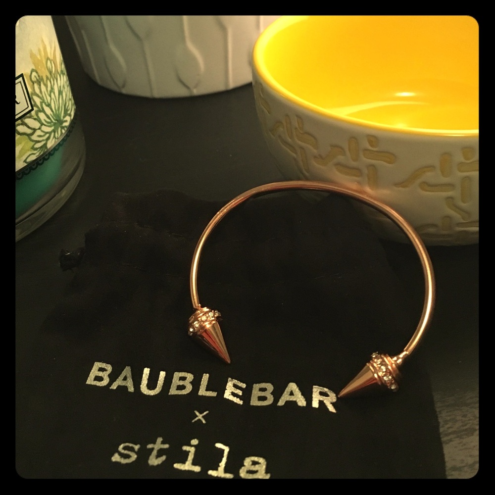 🎉🆕Baublebar x Stila cuff!